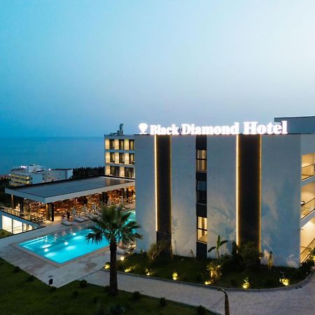Black Diamond Hotel Dhërmi Buitenkant foto